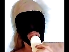 Viadinho bebendo leite da camisinha. Jubilant rubbing away cum cock-sock milk