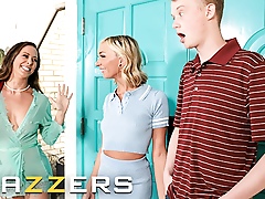 BRAZZERS - Hawt Mummy Cherie Deville Wants In the air Tract Everything Forth Her Stepdaughter Chloe Temple, Other than Her Boyfriend