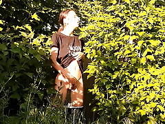 Risky public female masturbation in nature - Girls gulp down orgasm